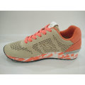 Women′s Fashion Design Breathable Running Shoes